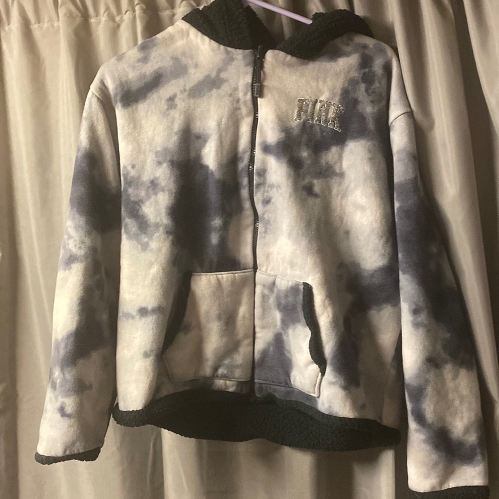 pink zipup sweatshirt